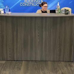 Front Reception Desk - Like New!
