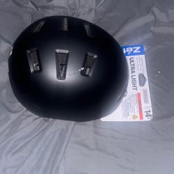 Ultra Light Helmet 