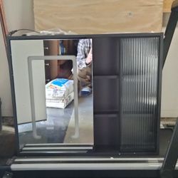 Smart Medicine Cabinet 