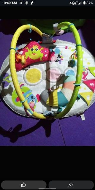 Baby Boy Items/Clothes/Bouncer/Platmat