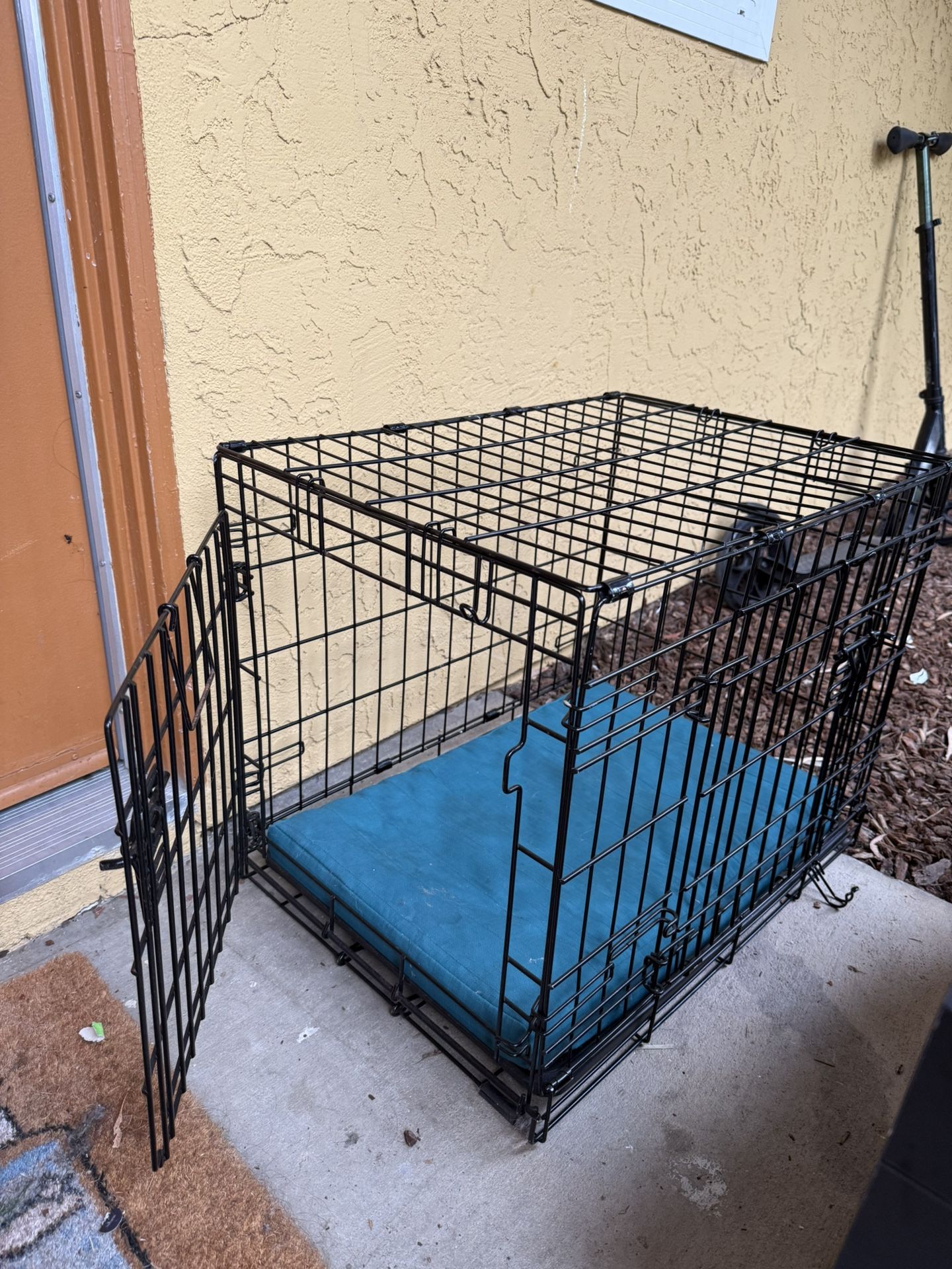 Small Dog Cage