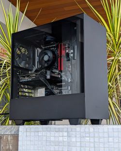 Asus RTX 4060 Ti / NZXT Gaming PC / Ryzen 5 5600X / 16GB T-Force / 500GB WD SSD