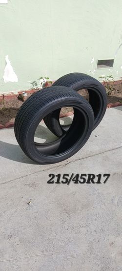 215/45R17