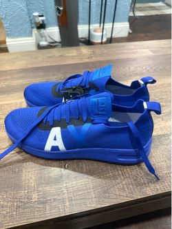 Armani  zise 12