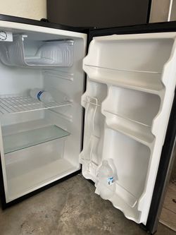 Mini fridge