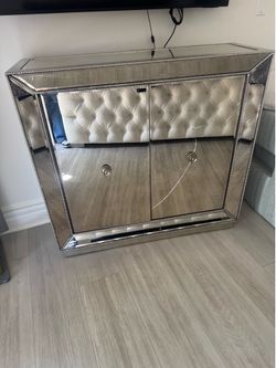Free!! Cabinet, shelves, picture, ottoman