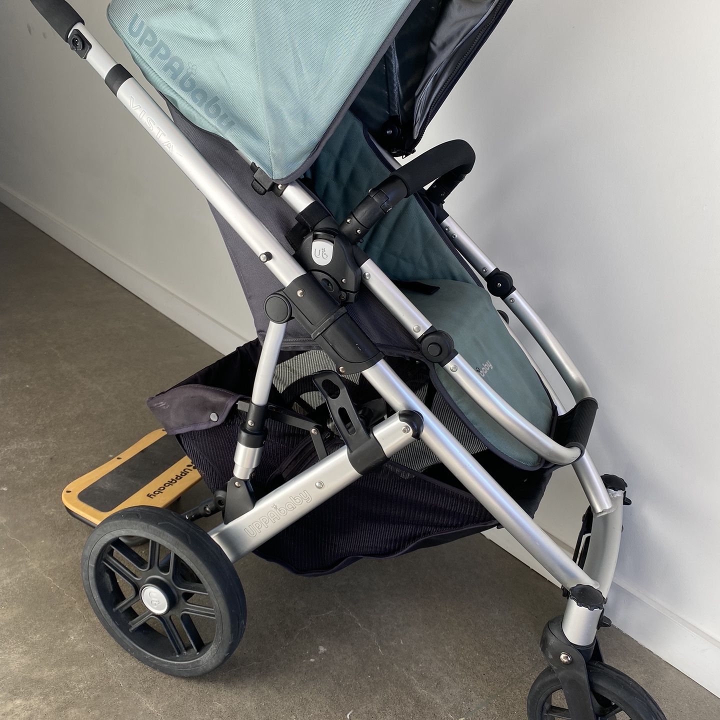 Uppababy Vista Stroller for Sale in Bend, OR - OfferUp