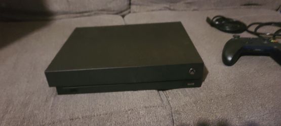 Xbox one X 1tb