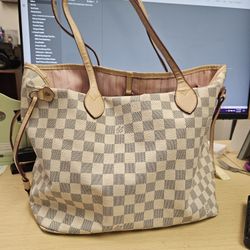 Louis Vuitton Handbag