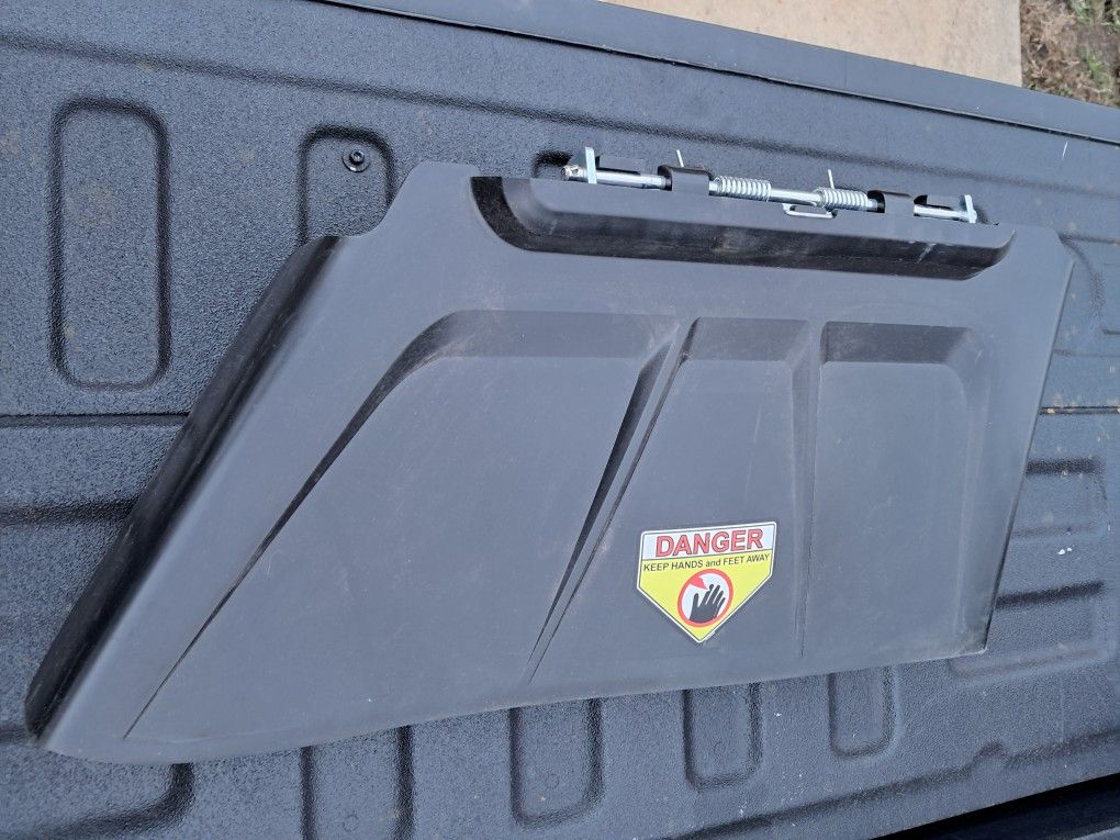 MOWER DISGUARD SHUTE