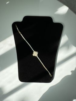 flower blinged bracelet