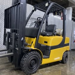 2019 YALE forklift for sale PNEUMATIC TIRES