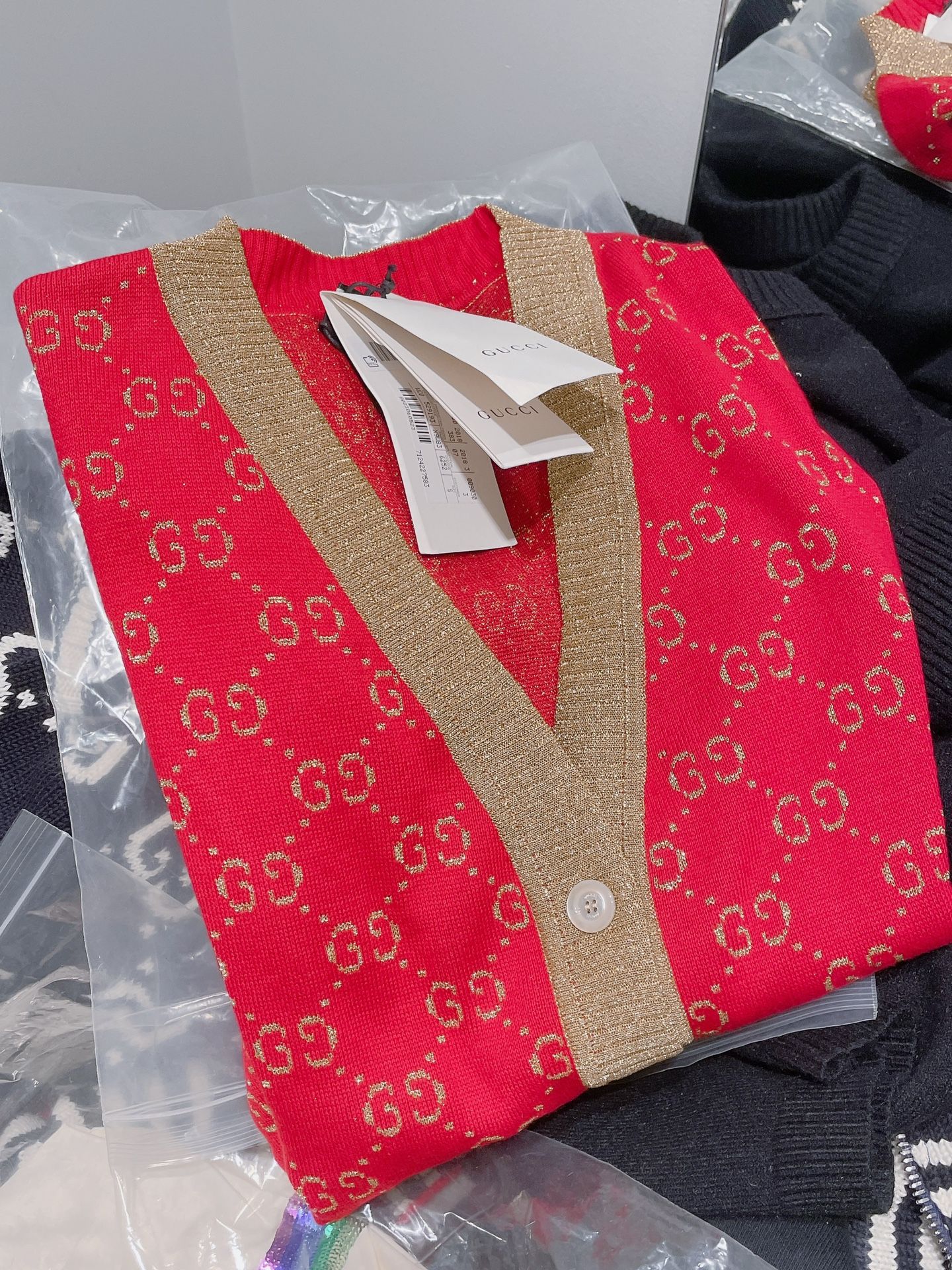 New- Gucci Women’s Cardigan (size S)