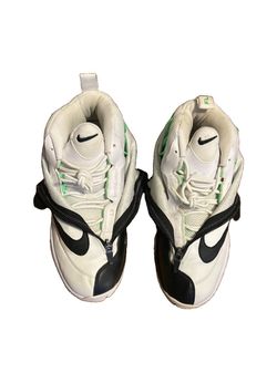 Nike Zoom Flight The Glove White Black Gary Payton 616773-100 Size 9.5 Great Used No Box