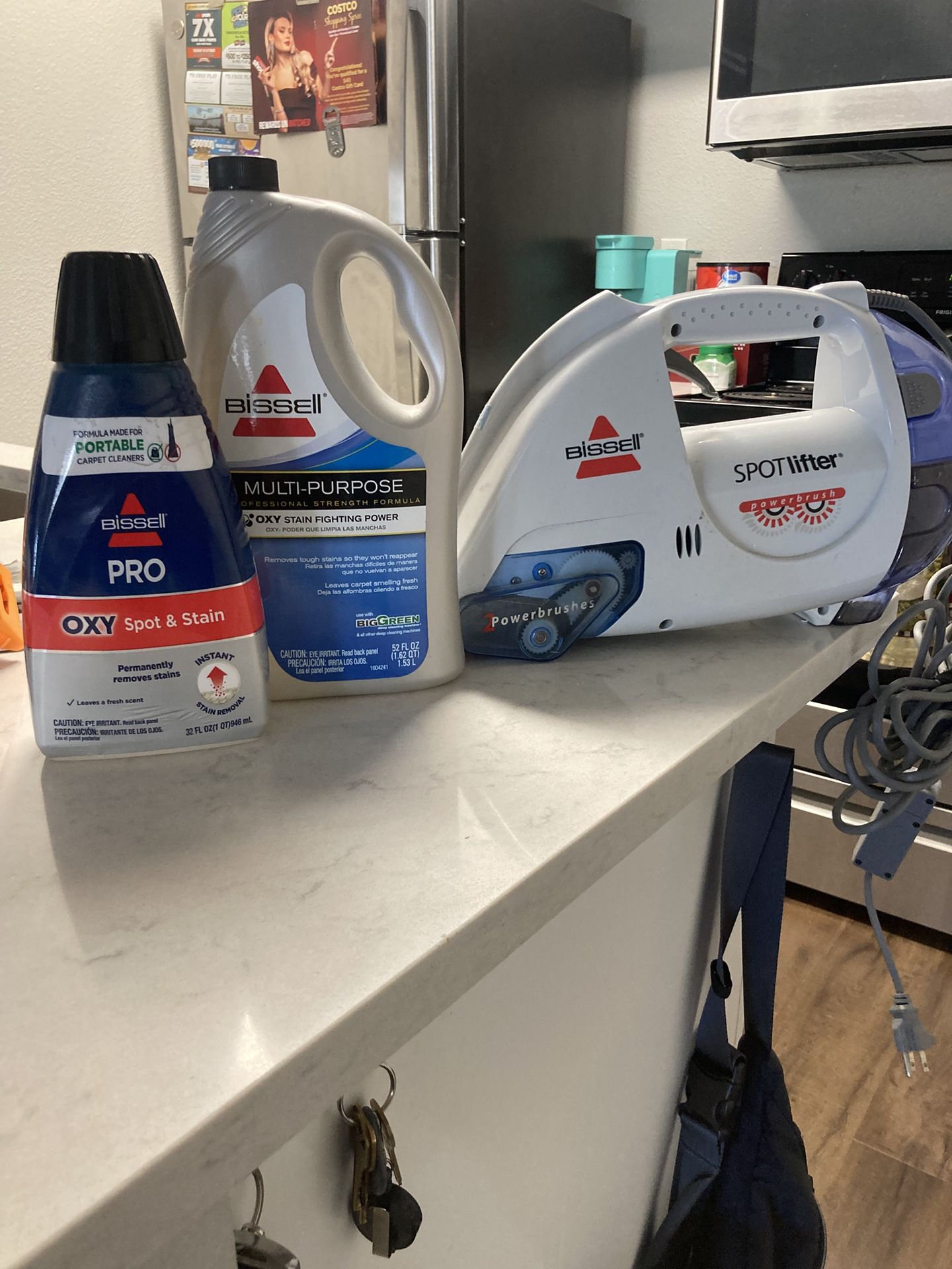 Bissell Rug Or Carpet Spot Lifter Cleaner With Cleaning Solution