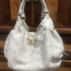 LOUIS VUITTON MAHINA LEATHER BEIGE TOTE # MB0028 for Sale in