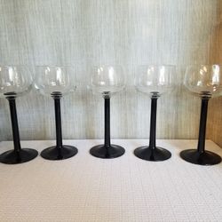 5 Black Stem Wine Glasses 