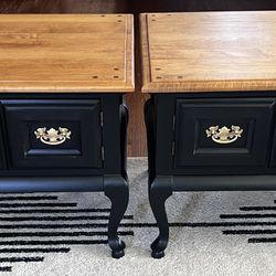 French Country / Farmhouse End Tables – Black & Natural Wood