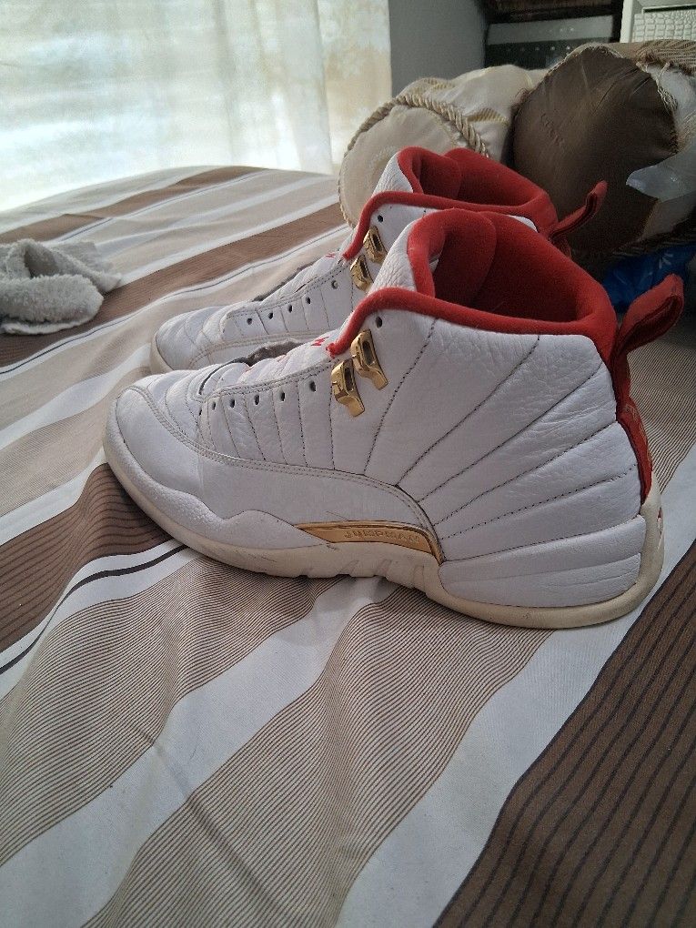 Jordan Fiba 12s Sz 10.5