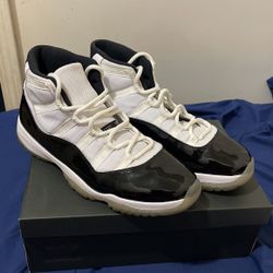 Only Used A Few Times When First Came Out . Does Come With The Jordan Box But I Do Have A Box For Them 