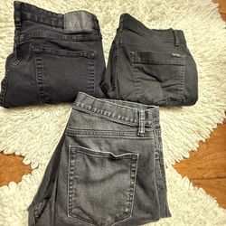 Take all 3pcs men’s jeans  Calvin Klein Slim cut Izod Straight Fut  Uniqlo  All Size 32x32
