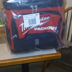 Milwakee Packout Jobsite Cooler