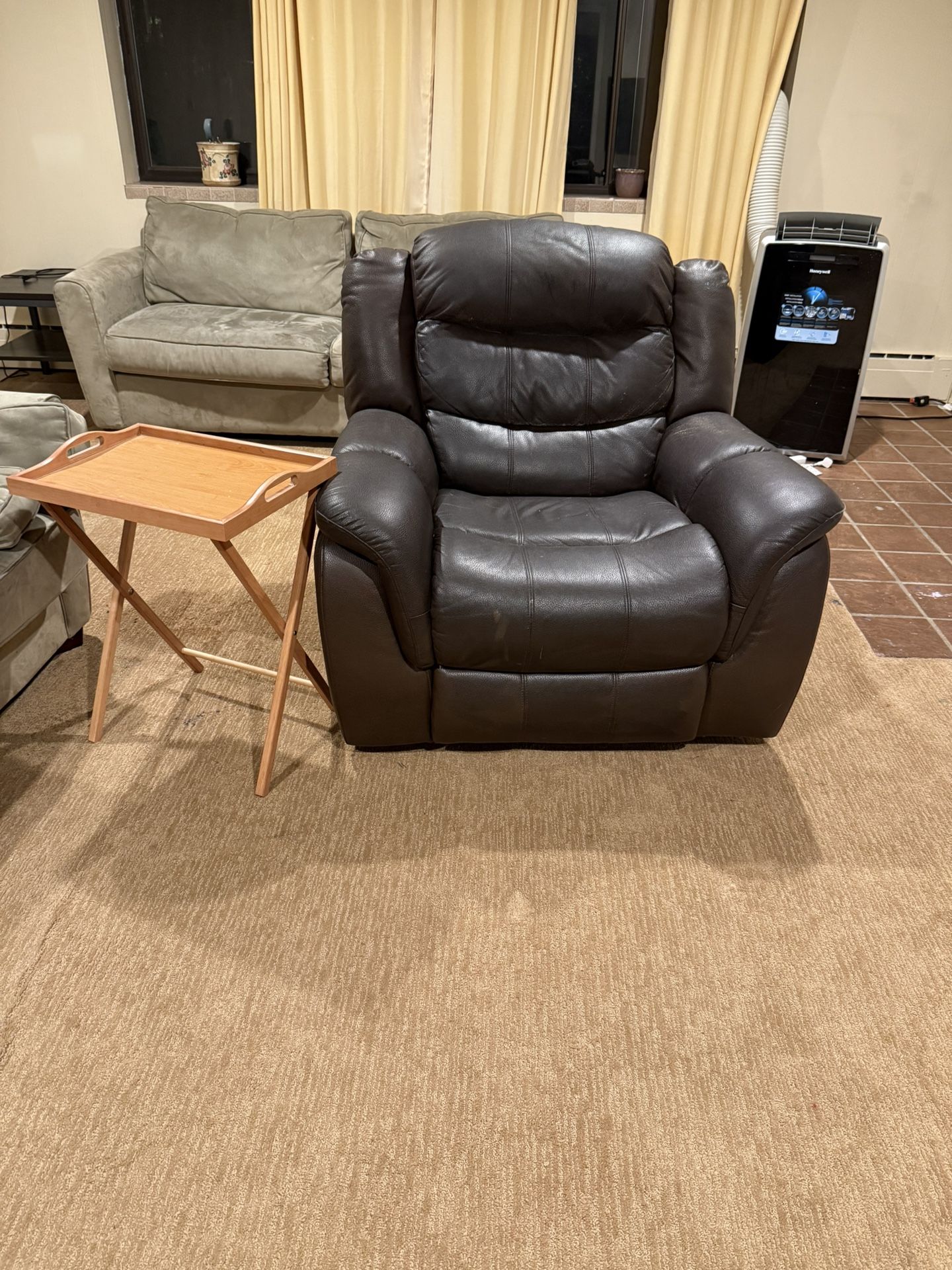 Recliner