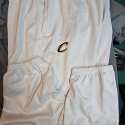 XXL Nike Cavs Cream Jogging Pants