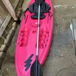 Ocean Kayak w/Paddle