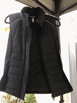 NWT ZELLA PUFFER VEST