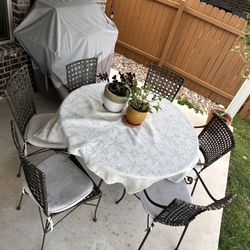 Patio Set/moving Sale