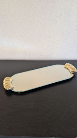 narrow mirrored tray