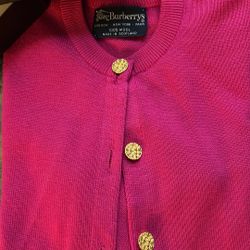 Burberry Women’s NOS Sweaters 