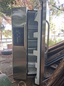 Ge refrigerator  $65