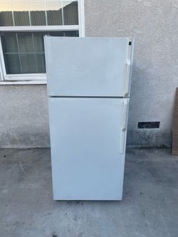 Delivery Available/ Hot Point small fridge