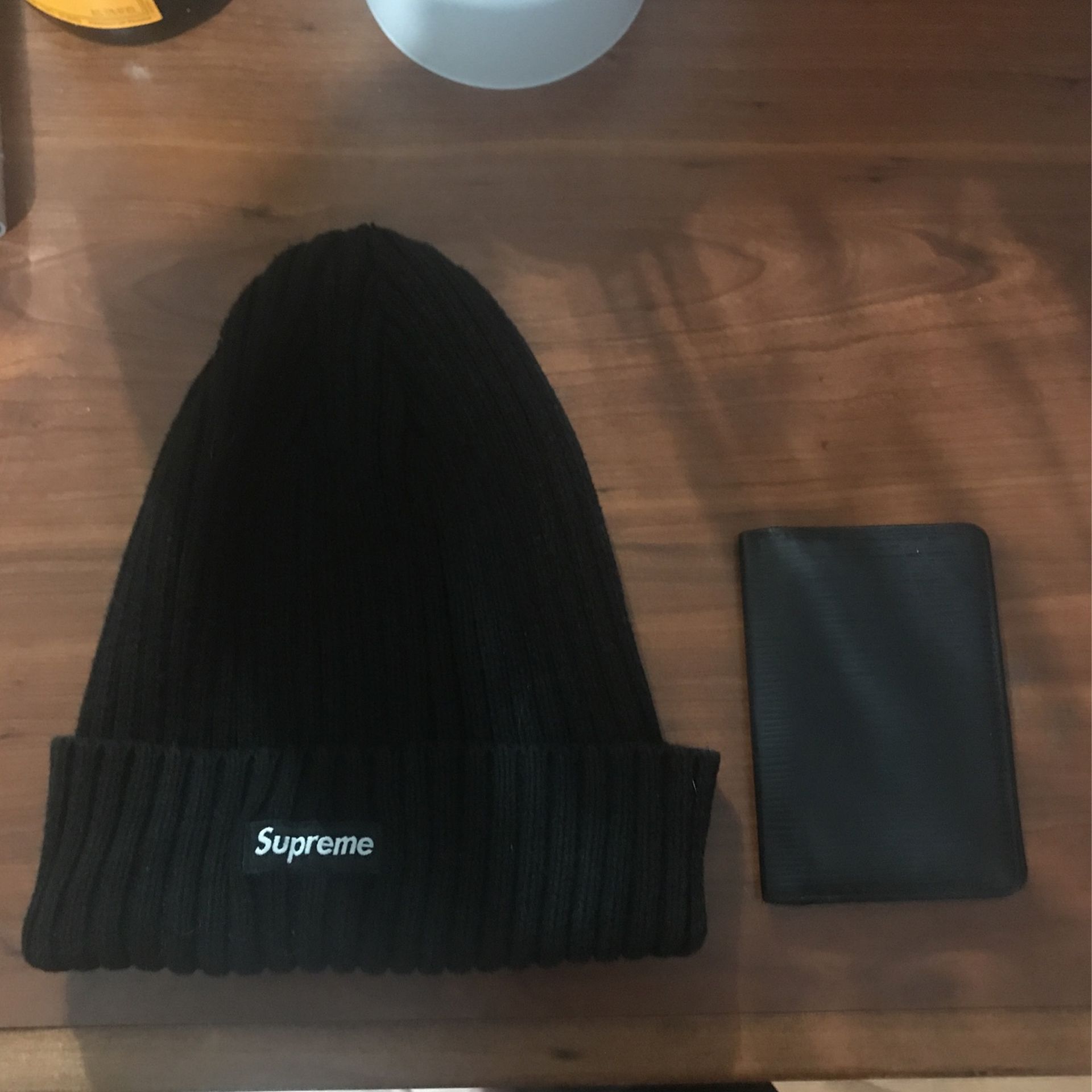 Supreme Louis Vuitton Wallet Bundle