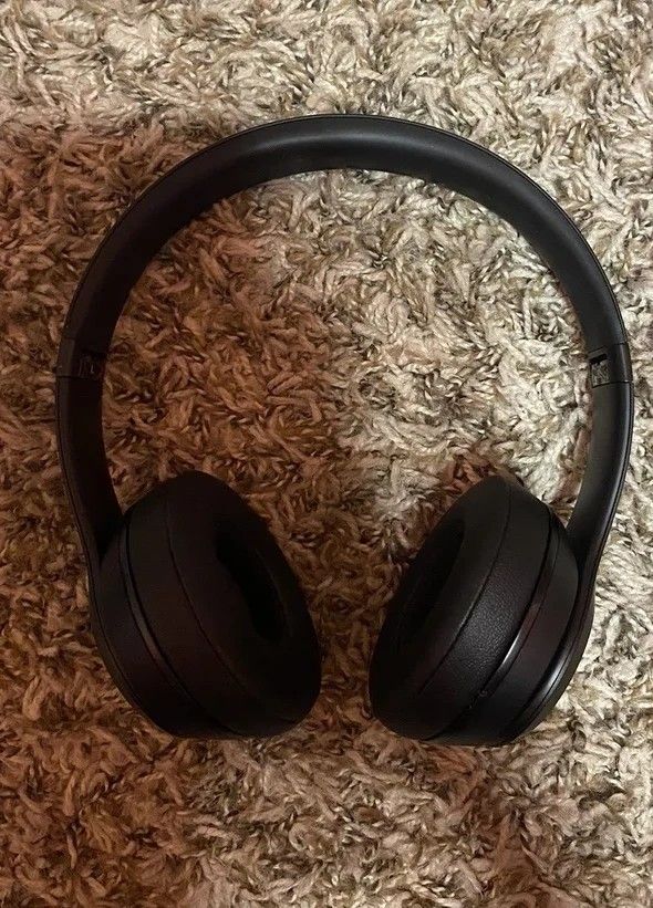 Beats By Dr. Dre Solo3 Bluetooth Headphones
