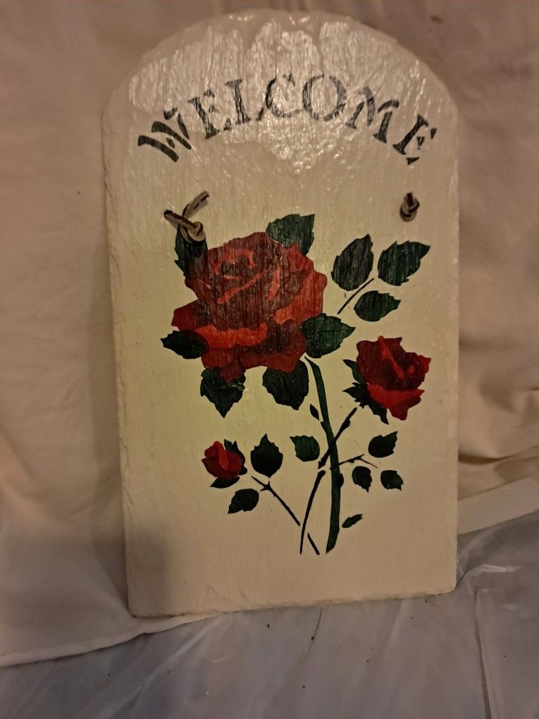 A Beautif Decorative Wall Hanging Welcome Sign . Woodland Hills, Ca.