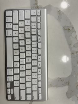 Apple Wireless Keyboard