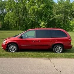 2002 Chrysler Town & Country