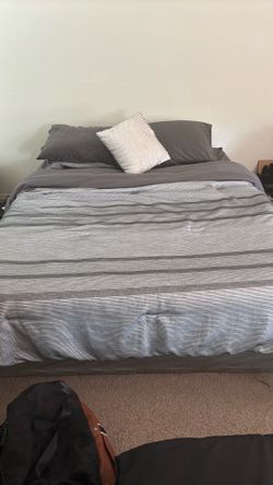 Mattress Queen Size brand purple