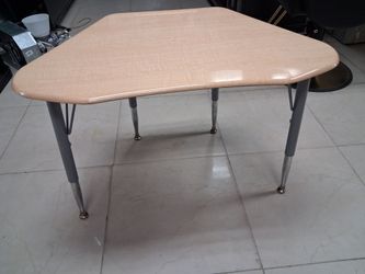 Versa Wing Desk Laminate Large Surface Tall Height Adjustable Kids Desk Preschool & Daycare Furniture Maple 21-30 in. H.