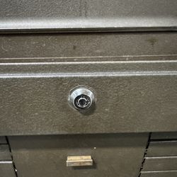 11-Drawer 26″ Machinists’ Chest