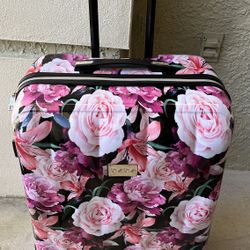 Bebe 29" Floral Print Roller Luggage