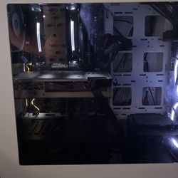 SELLING THIS PC