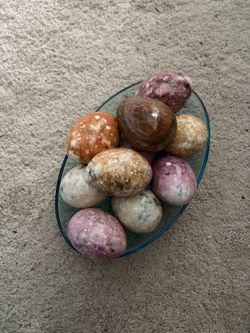Polished Vintage Alabaster Decorative Eggs