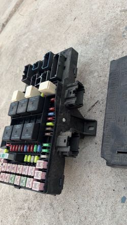 Fuse box from 2003 ford expedition