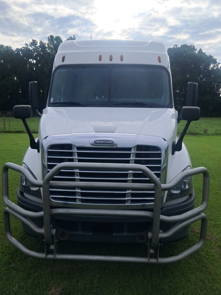 2017 Freightliner Cascadia