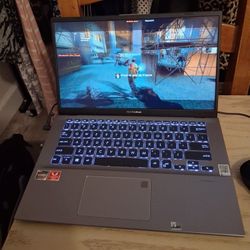 Laptop  Ryzen 7