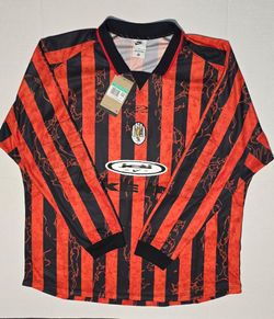 New Men's Nike Long-Sleeved Soccer Jersey Size (XL)